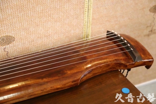 上海●久音古琴  ●今日推荐  [断纹仲尼式]
